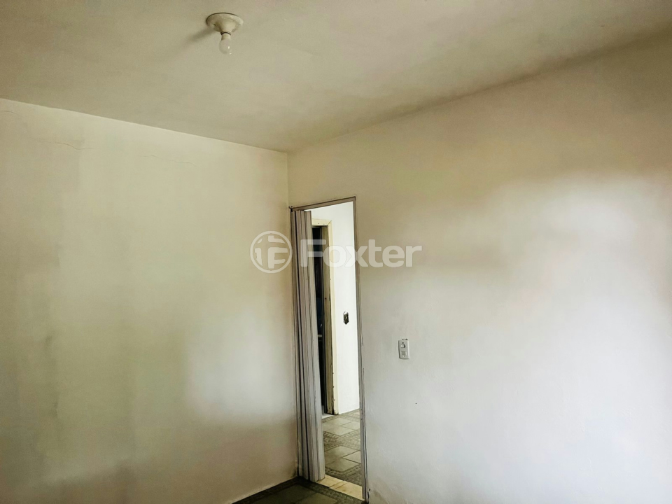 Casa à venda com 2 quartos, 77m² - Foto 8