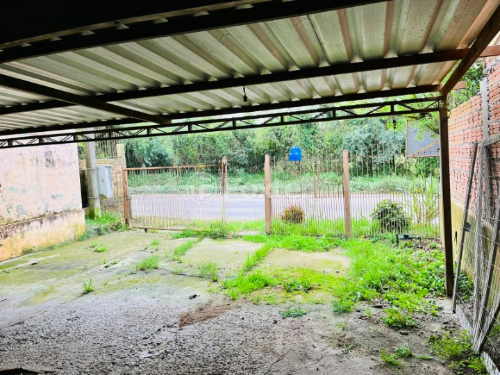 Casa à venda com 2 quartos, 77m² - Foto 3