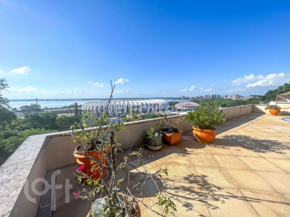 Apartamento à venda com 3 quartos, 320m² - Foto 1