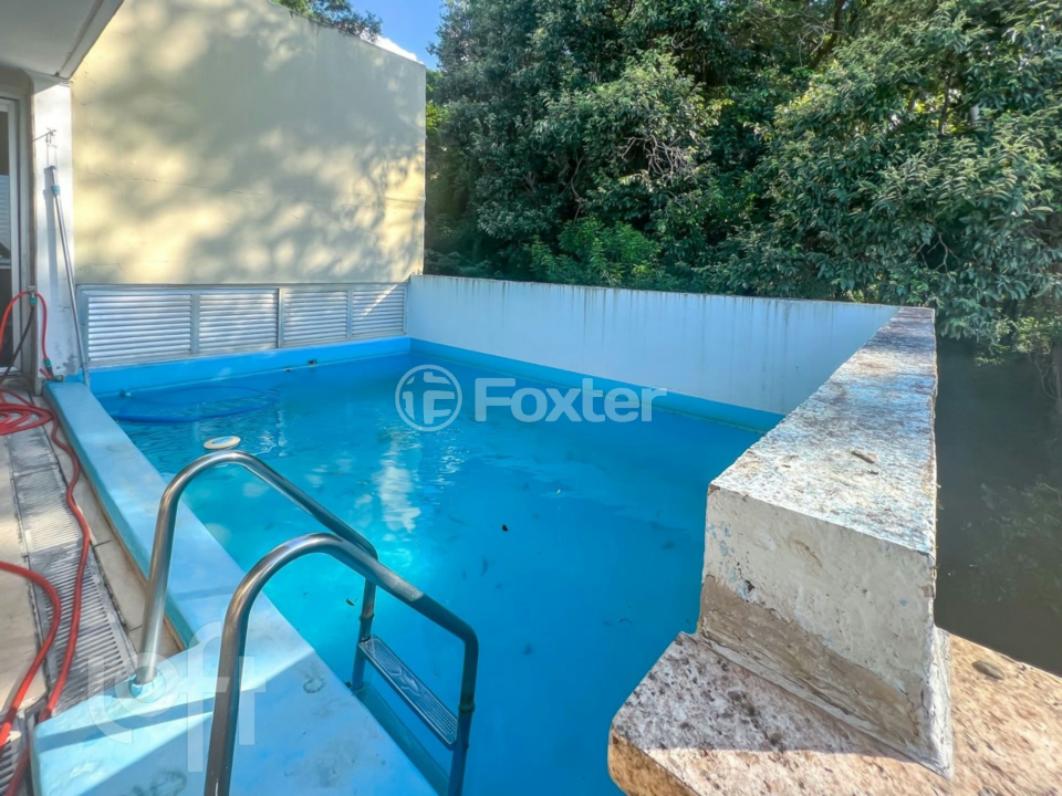 Apartamento à venda com 3 quartos, 320m² - Foto 2