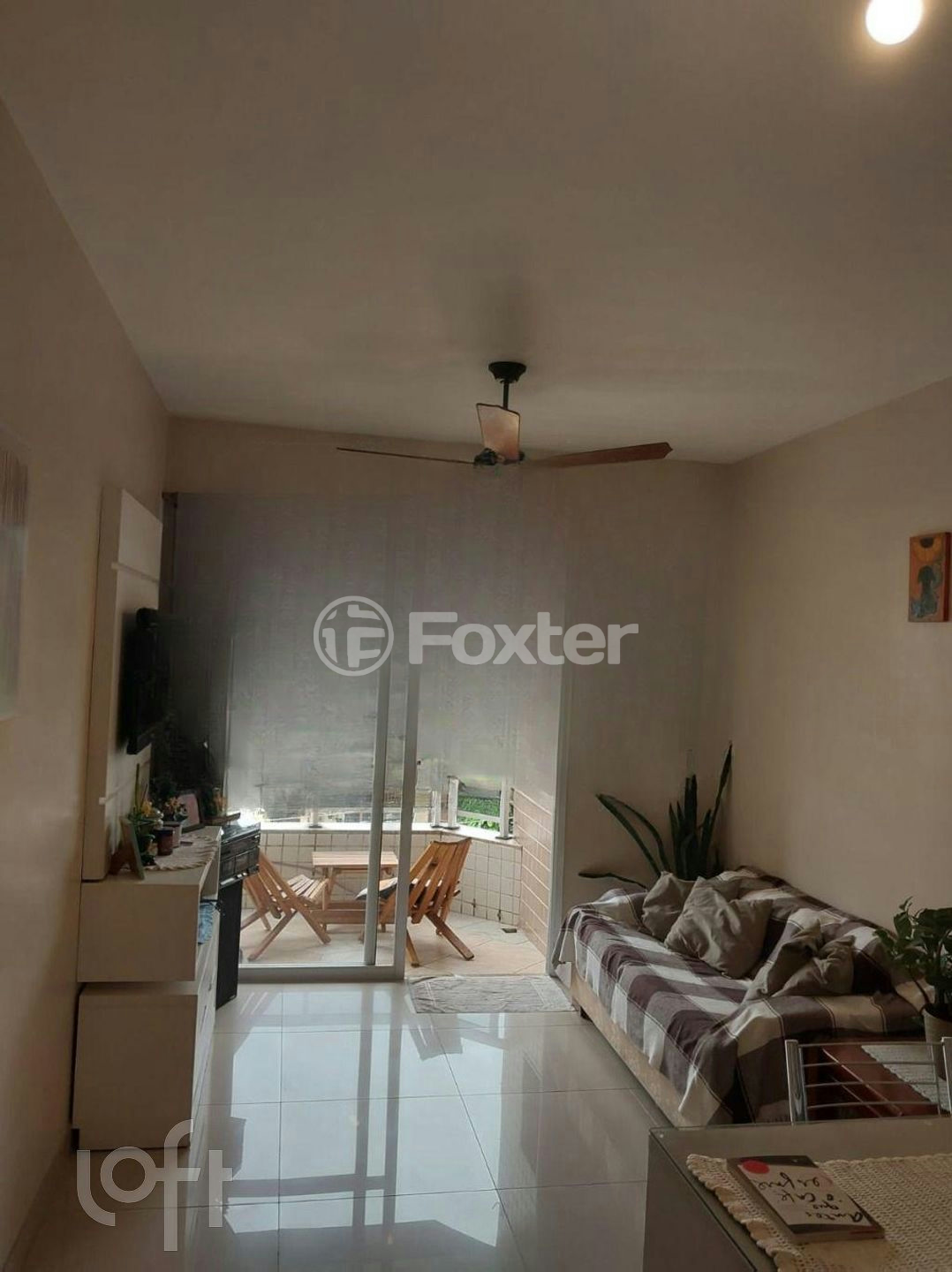 Apartamento à venda com 2 quartos, 66m² - Foto 2