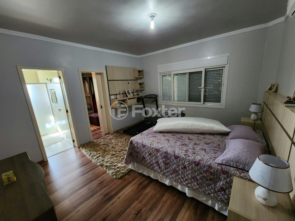 Casa à venda com 3 quartos, 212m² - Foto 11