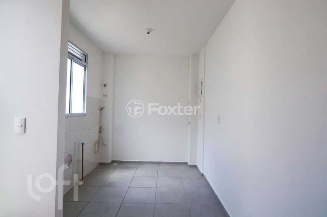 Apartamento à venda com 2 quartos, 40m² - Foto 4