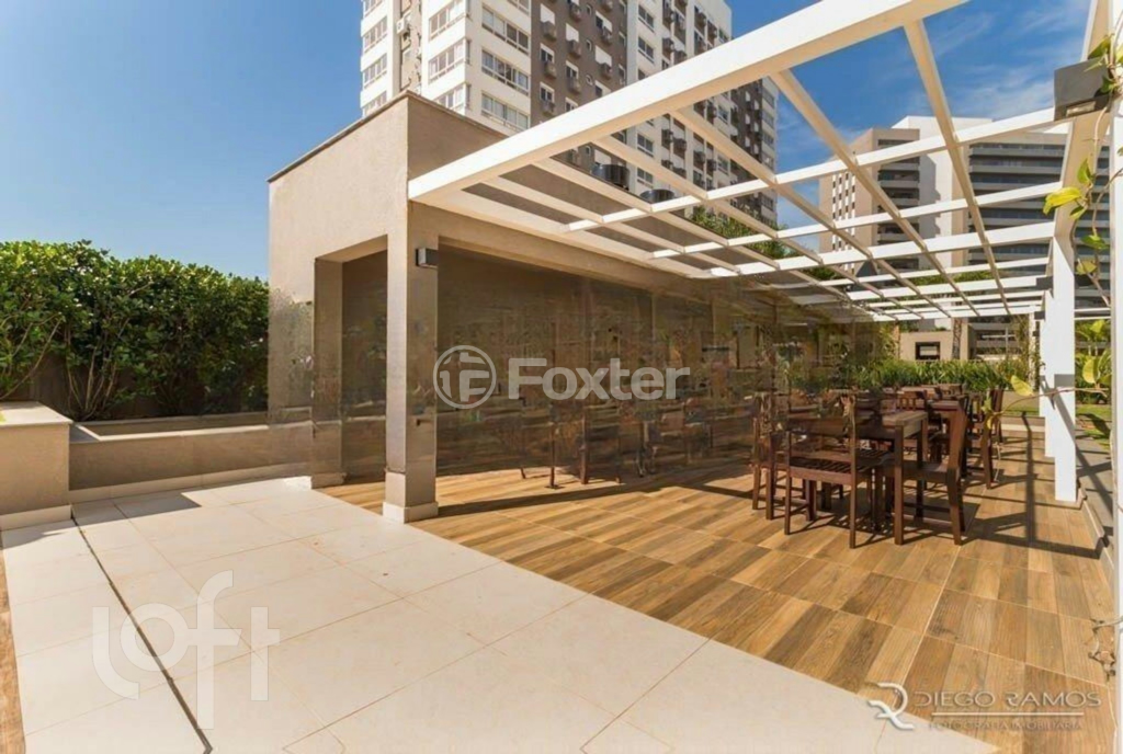 Apartamento à venda com 3 quartos, 75m² - Foto 30