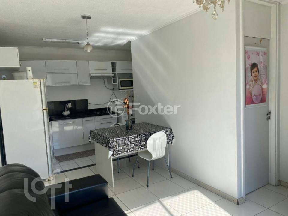 Apartamento à venda com 2 quartos, 42m² - Foto 7