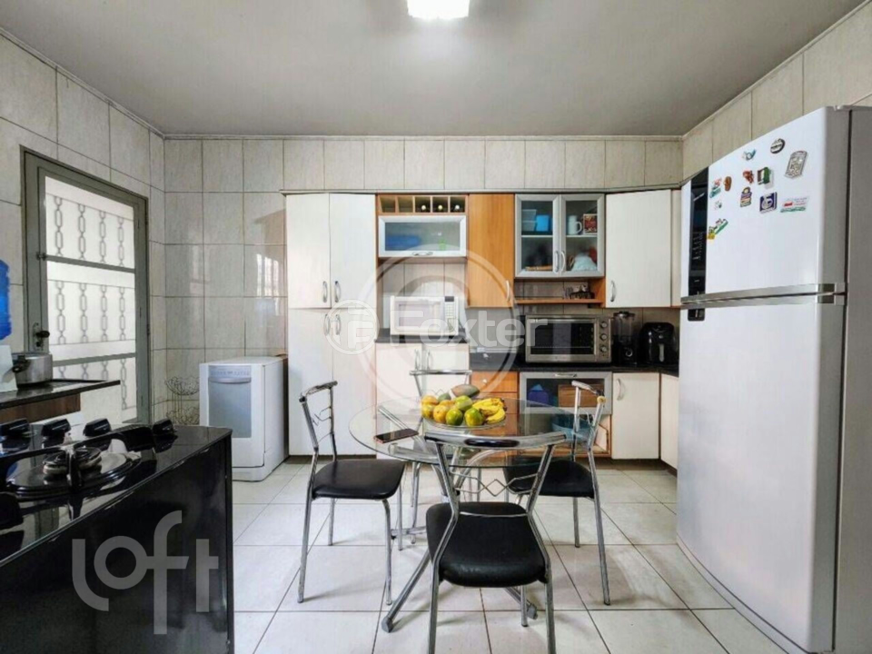 Casa à venda com 3 quartos, 180m² - Foto 6