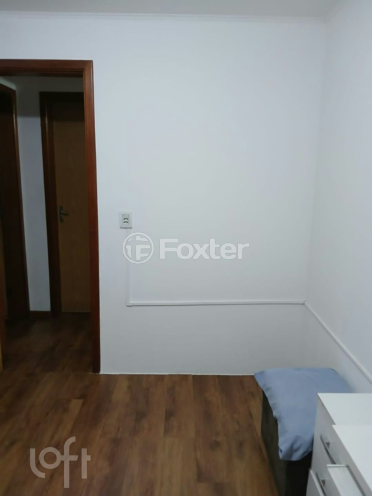 Apartamento à venda com 2 quartos, 42m² - Foto 4