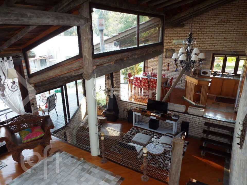 Casa de Condomínio à venda com 3 quartos, 170m² - Foto 1