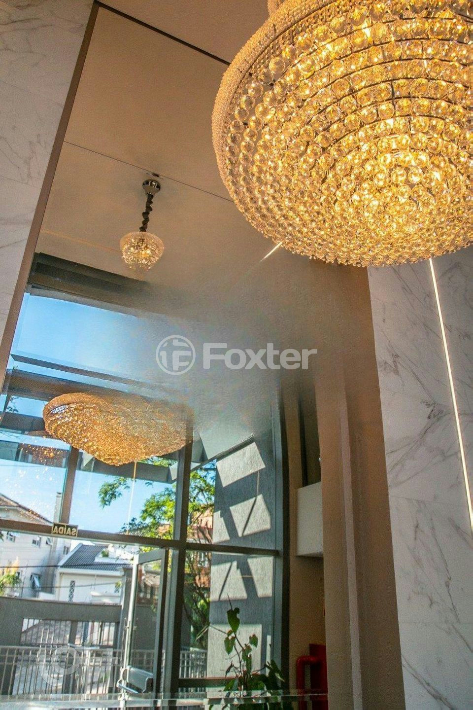 Apartamento à venda com 3 quartos, 233m² - Foto 17