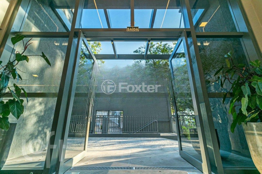Apartamento à venda com 3 quartos, 233m² - Foto 23