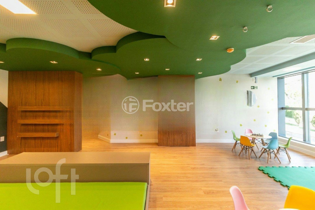 Apartamento à venda com 3 quartos, 233m² - Foto 32