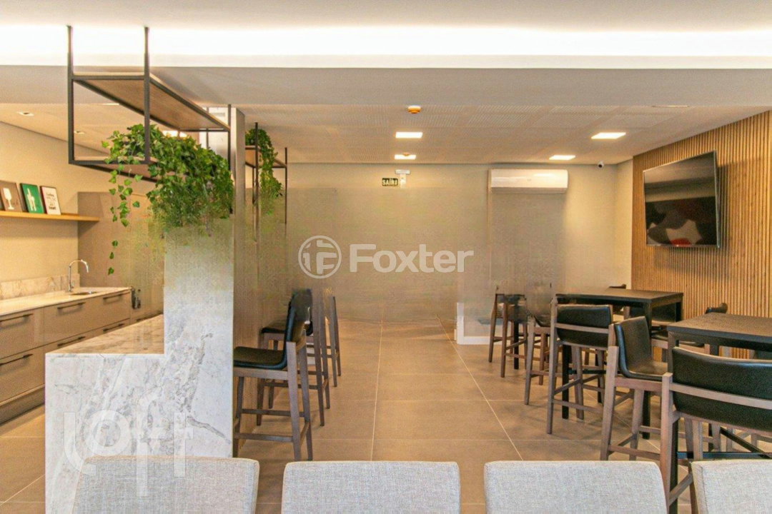 Apartamento à venda com 3 quartos, 233m² - Foto 44