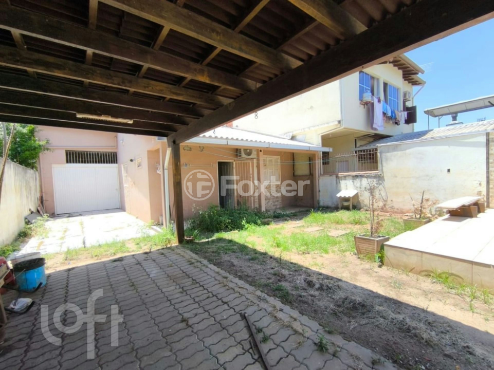 Casa à venda com 2 quartos, 110m² - Foto 11