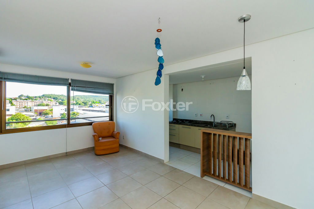 Apartamento à venda com 2 quartos, 61m² - Foto 1