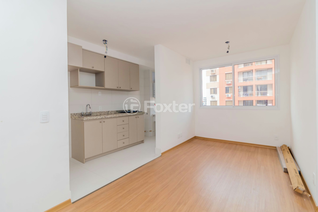 Apartamento à venda com 3 quartos, 67m² - Foto 1