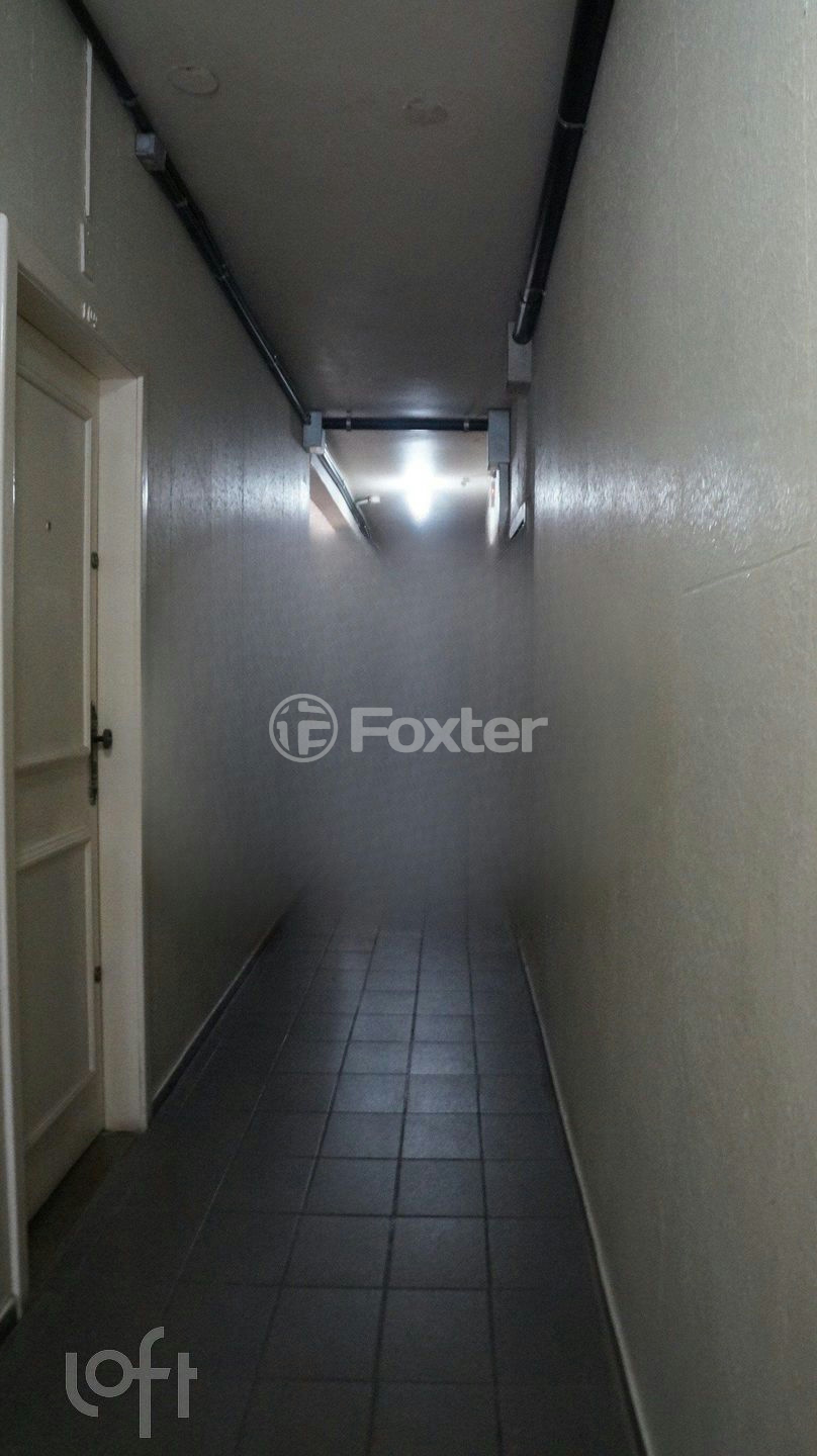 Apartamento à venda com 1 quarto, 26m² - Foto 11