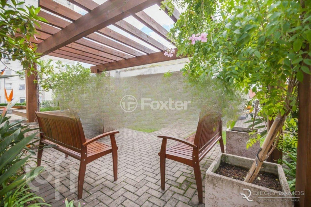 Apartamento à venda com 2 quartos, 48m² - Foto 27