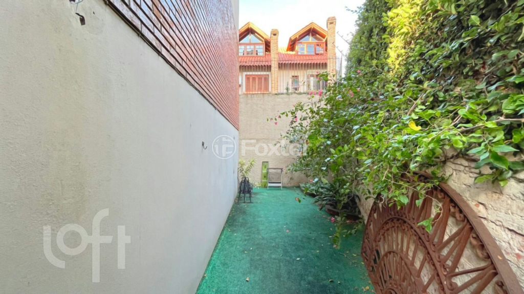 Casa de Condomínio à venda com 3 quartos, 226m² - Foto 46