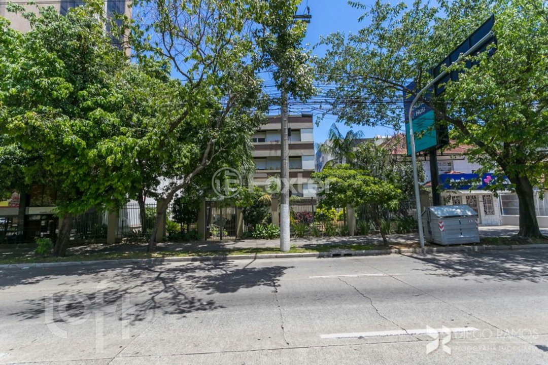 Apartamento à venda com 2 quartos, 70m² - Foto 22