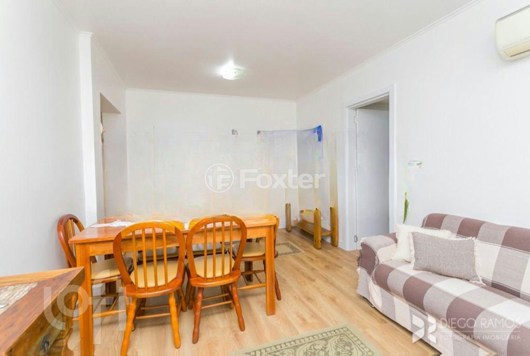 Apartamento à venda com 2 quartos, 70m² - Foto 4