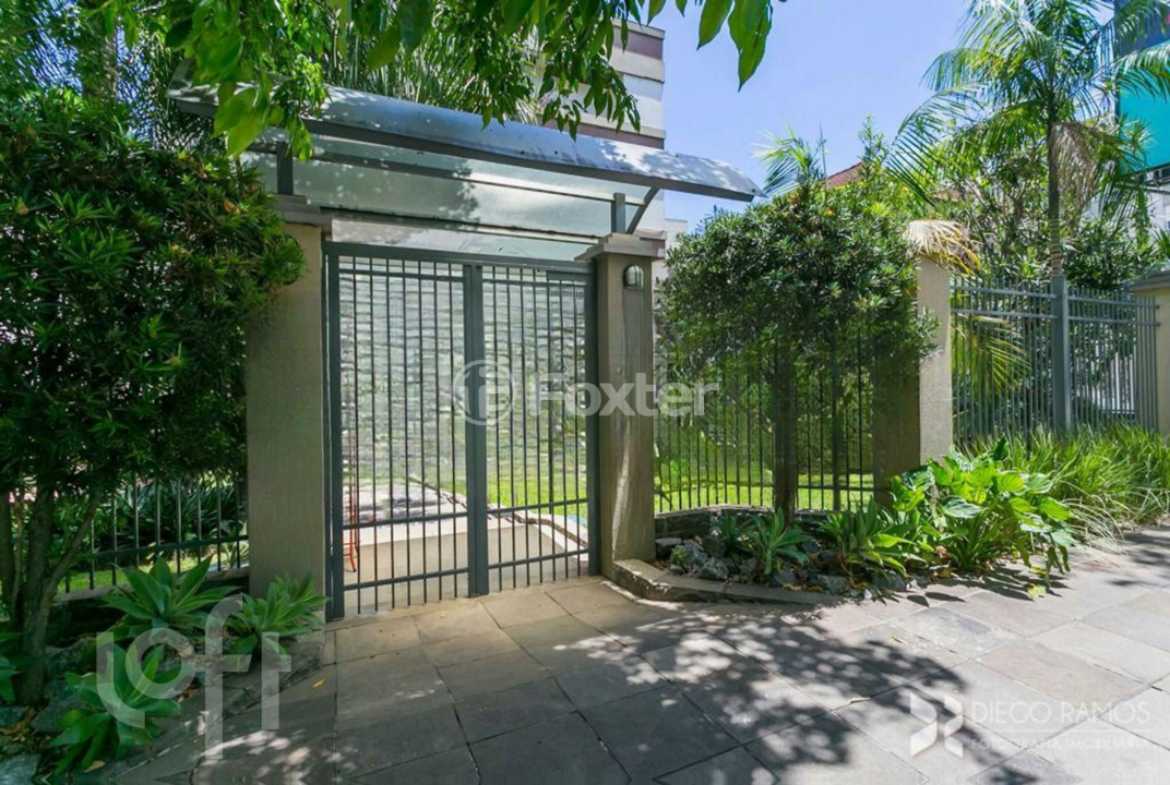 Apartamento à venda com 2 quartos, 70m² - Foto 21