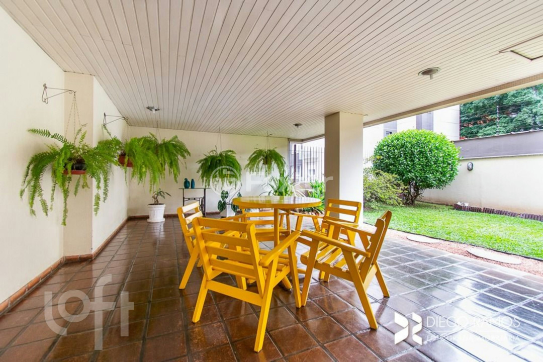 Apartamento à venda com 2 quartos, 70m² - Foto 24