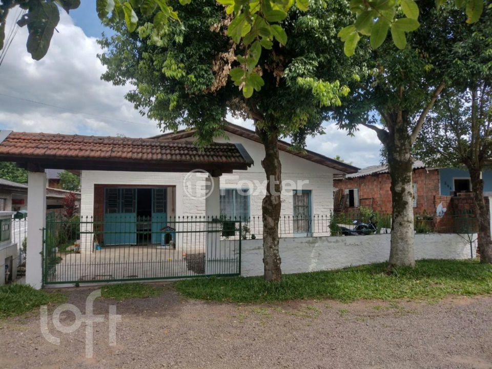 Casa à venda com 3 quartos, 49m² - Foto 26