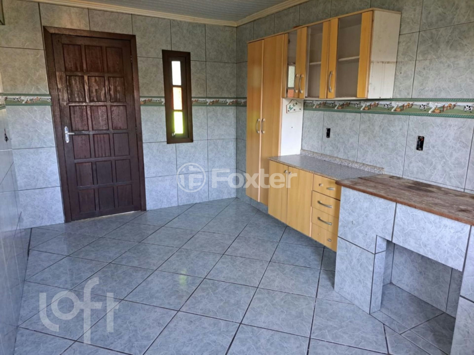 Casa à venda com 3 quartos, 100m² - Foto 2