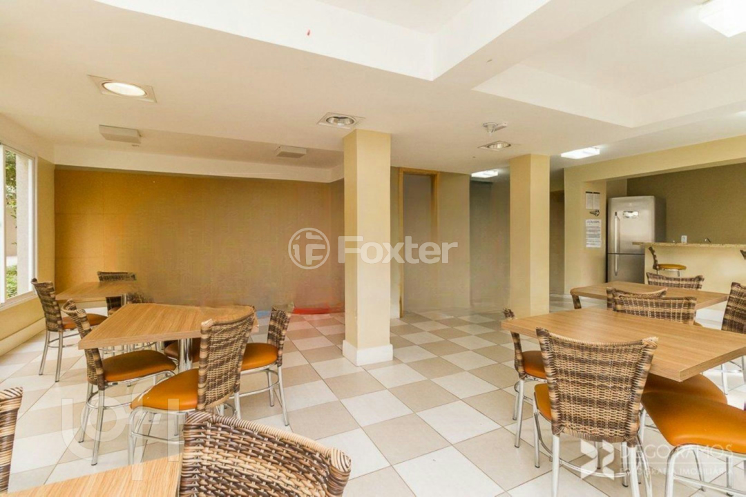 Apartamento à venda com 2 quartos, 56m² - Foto 15