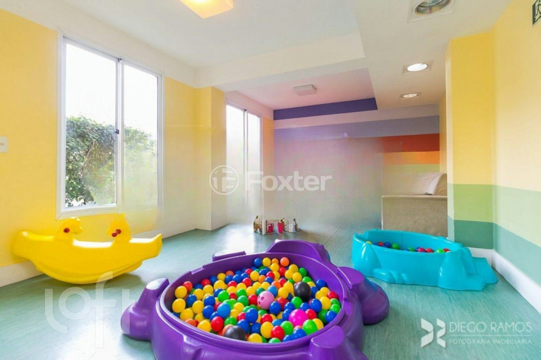Apartamento à venda com 2 quartos, 56m² - Foto 18