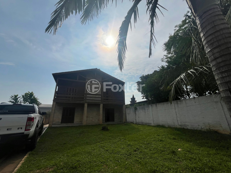 Casa à venda com 3 quartos, 552m² - Foto 1