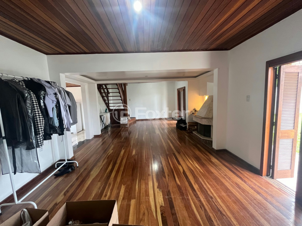 Casa à venda com 3 quartos, 552m² - Foto 9