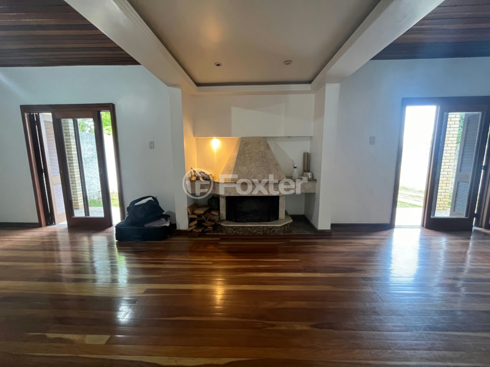 Casa à venda com 3 quartos, 552m² - Foto 4
