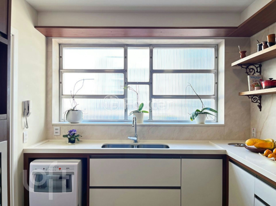 Apartamento à venda com 3 quartos, 168m² - Foto 19