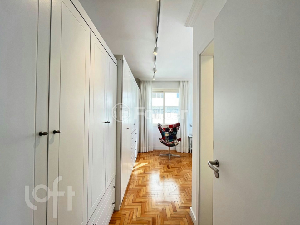 Apartamento à venda com 3 quartos, 168m² - Foto 25
