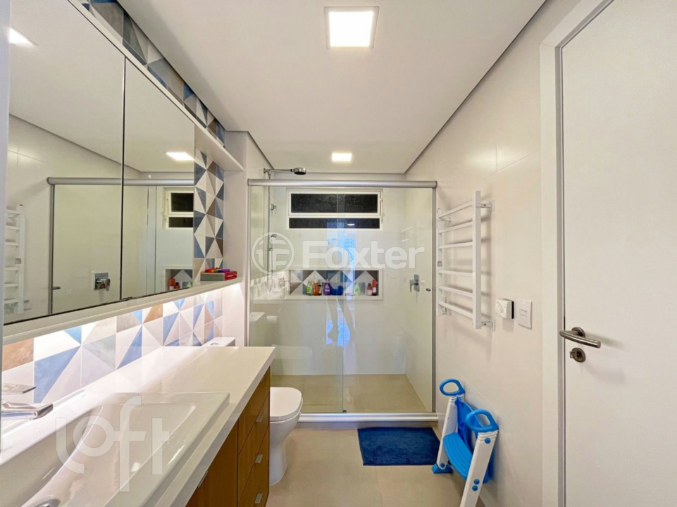 Apartamento à venda com 3 quartos, 168m² - Foto 32