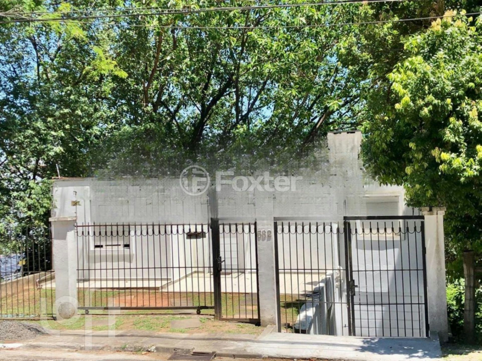 Casa à venda com 3 quartos, 157m² - Foto 3