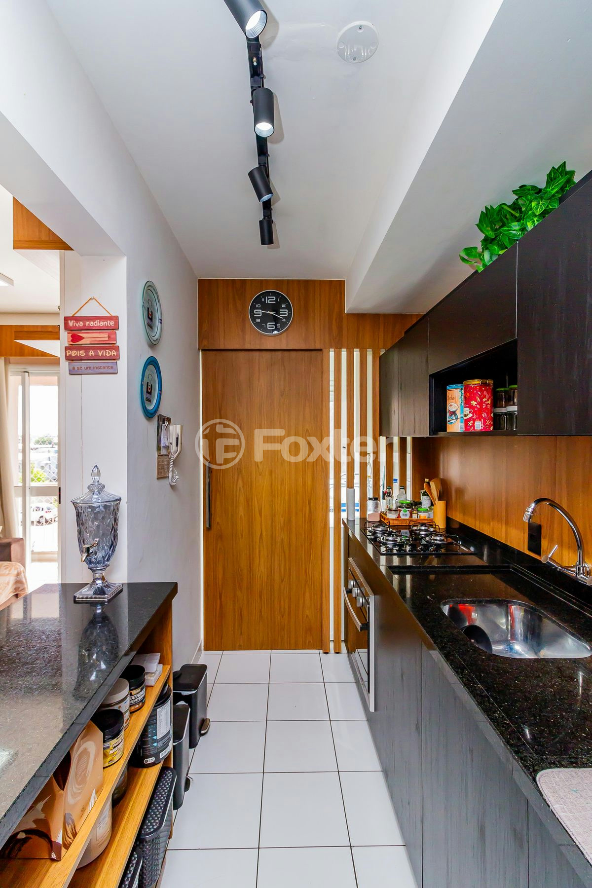 Apartamento à venda com 3 quartos, 74m² - Foto 28