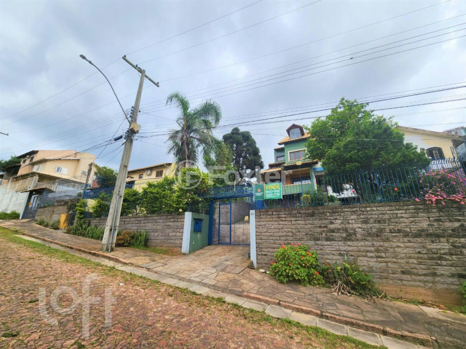 Casa à venda com 3 quartos, 438m² - Foto 42