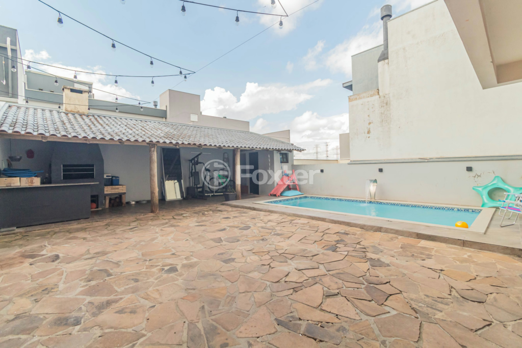 Casa à venda com 3 quartos, 172m² - Foto 32