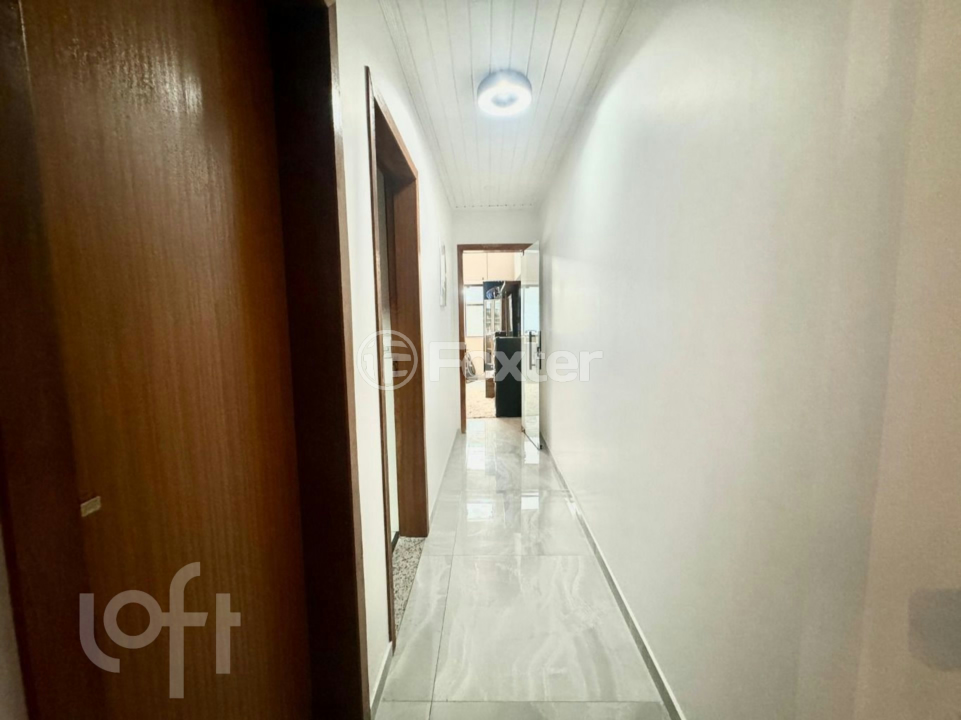 Casa à venda com 4 quartos, 135m² - Foto 5
