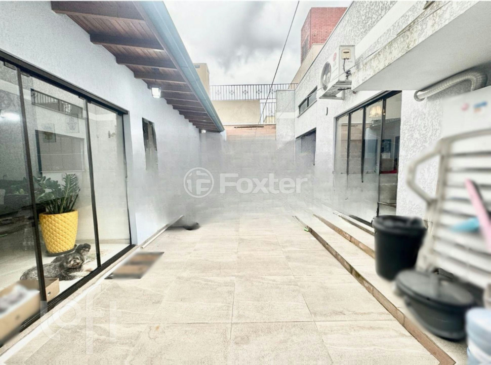 Casa à venda com 4 quartos, 135m² - Foto 25