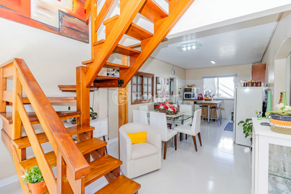 Casa à venda com 3 quartos, 200m² - Foto 4
