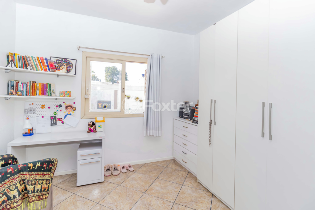 Casa à venda com 3 quartos, 200m² - Foto 13
