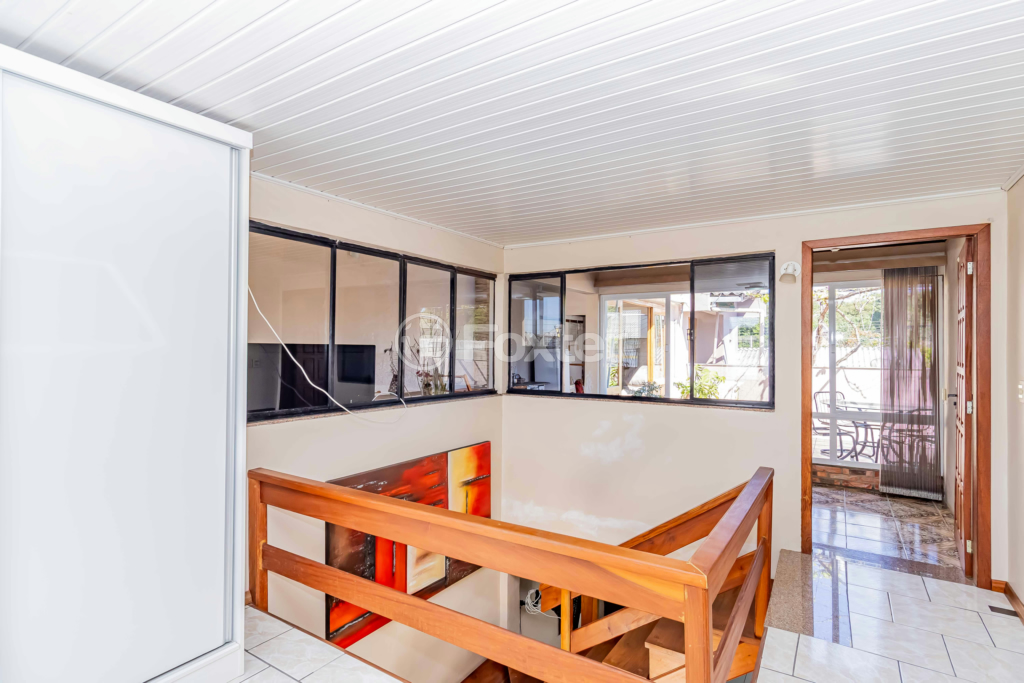 Casa à venda com 3 quartos, 200m² - Foto 26