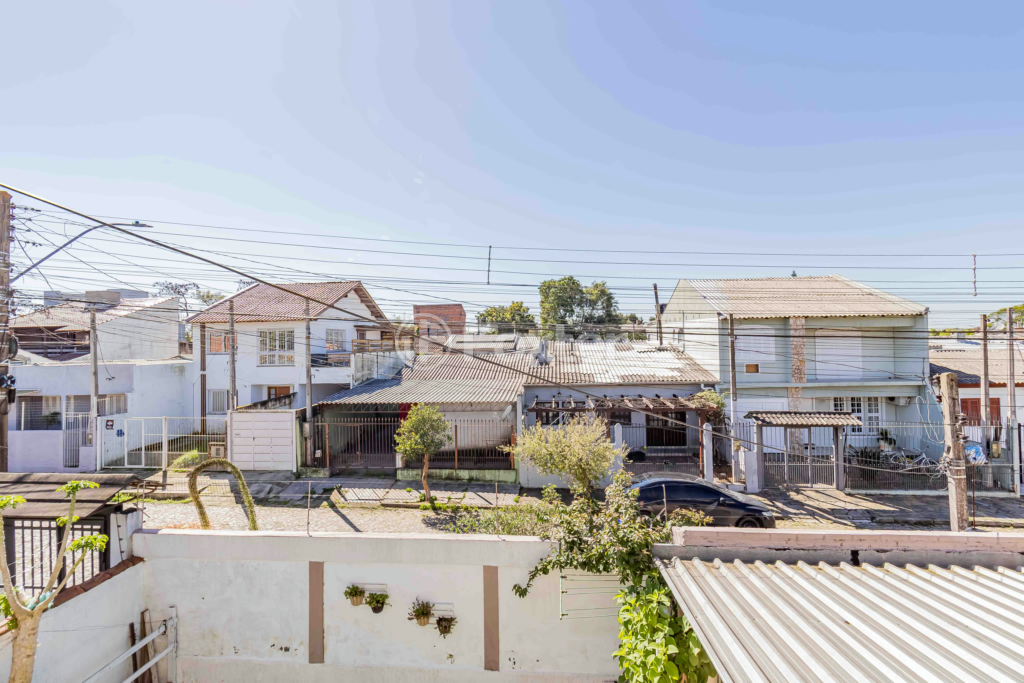 Casa à venda com 3 quartos, 200m² - Foto 28