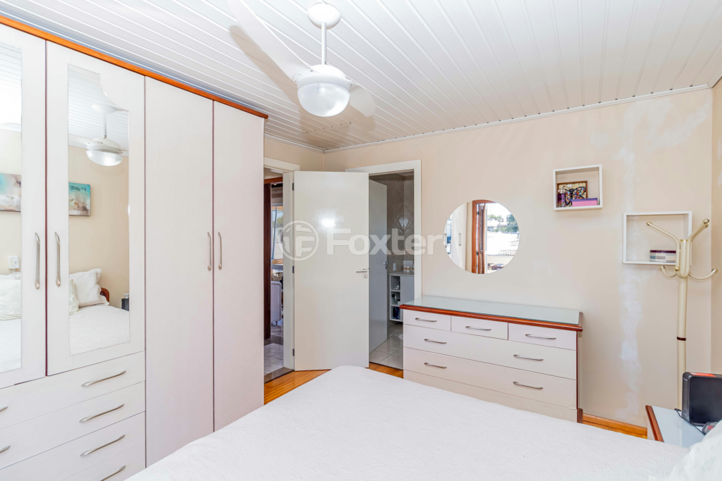 Casa à venda com 3 quartos, 200m² - Foto 32