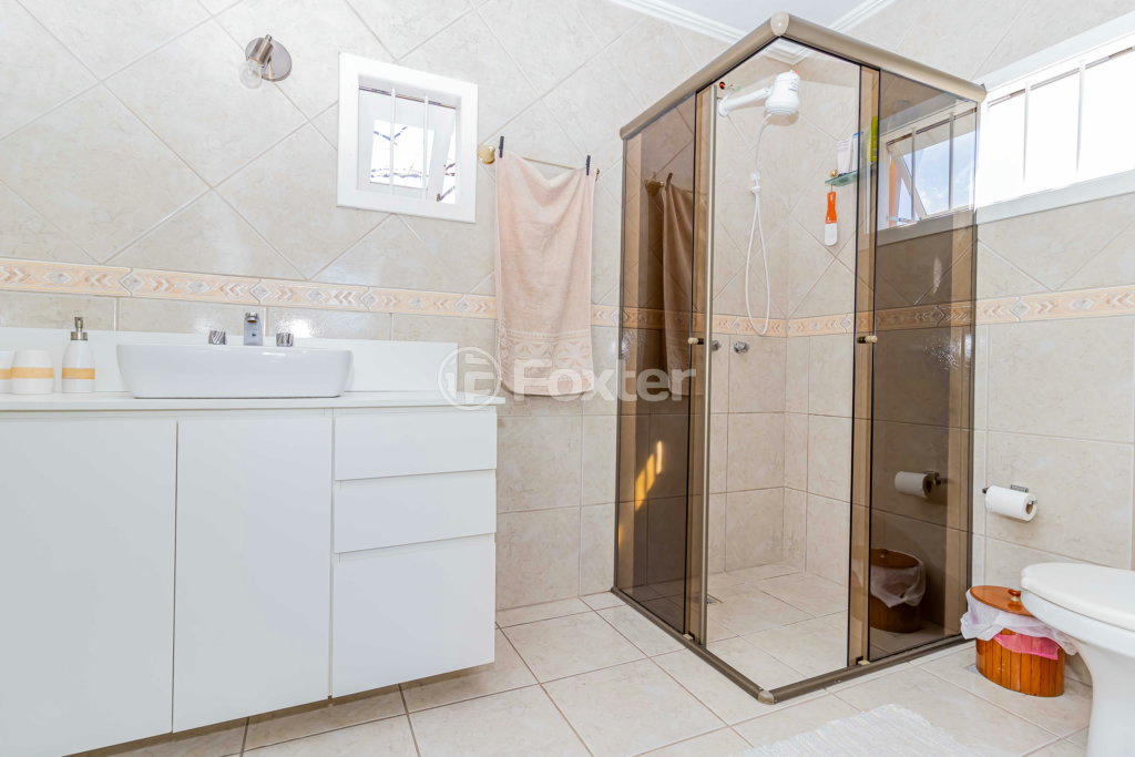 Casa à venda com 3 quartos, 200m² - Foto 36