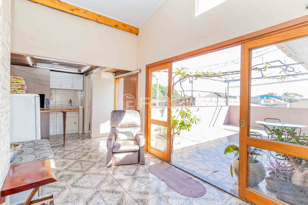 Casa à venda com 3 quartos, 200m² - Foto 47