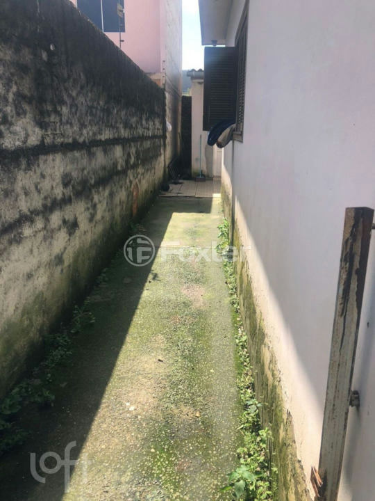 Casa à venda com 4 quartos, 120m² - Foto 7